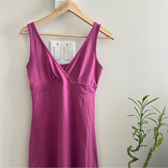 PATAGONIA Pink V-neck Crossover Dress - Picture 5 of 10